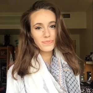 Meet your Posher, Lindsey